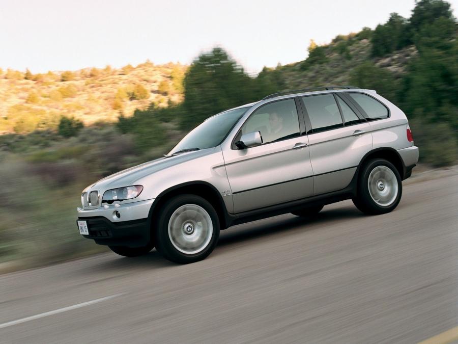  BMW X5 4.4i 2000 года  (US) (фото 2 из 9)